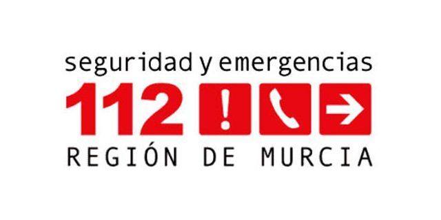 5 heridos al volcar el vehículo en el que viajaban en Campos del Río 5 heridos al volcar el vehículo en el que viajaban en Campos del Río